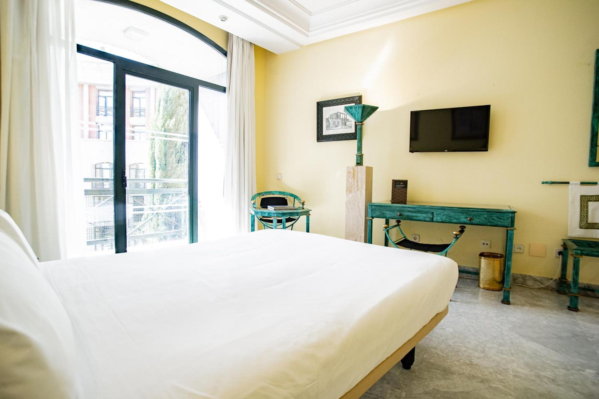 Azz Merida Medea Hotel Dış mekan fotoğraf